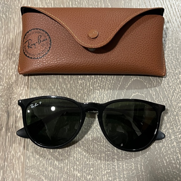 RAY-BAN polarized sunglasses with green lenses - Picture 2 of 9